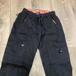 Scrub pants, XS.    Great condition.